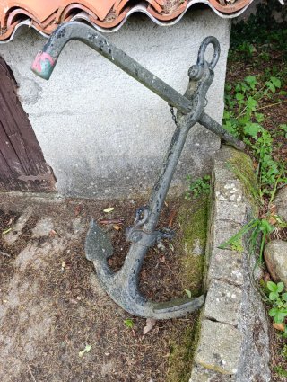 Ancla tipo Almirantazgo de galeón.