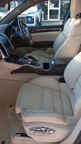 Porsche Cayenne 2010