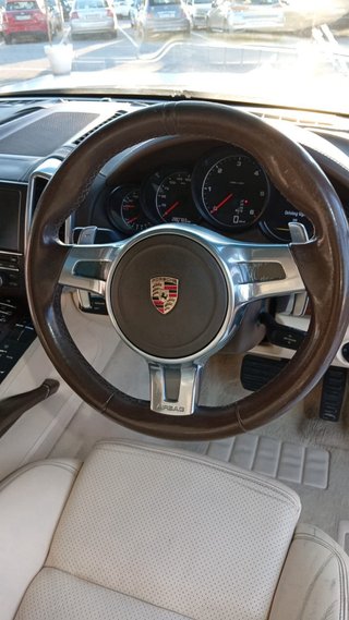 Porsche Cayenne 2010