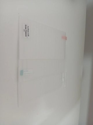 Scatola di iPhone 11 bianco 64 GB e accessori