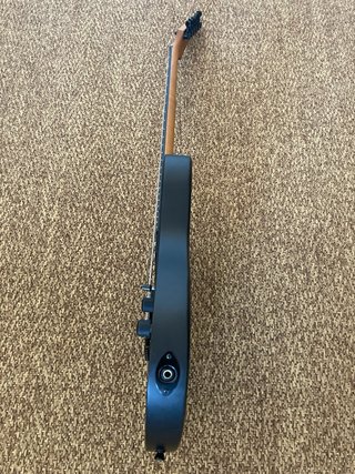 Guitarra Barítono Spira T-400 MBK