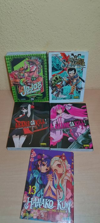 Lote de tomos manga