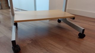 Mesa escritorio ordenador con ruedas