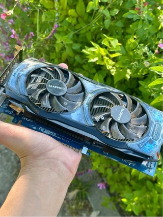 Tarjetas Gráficas ASUS y Gigabyte