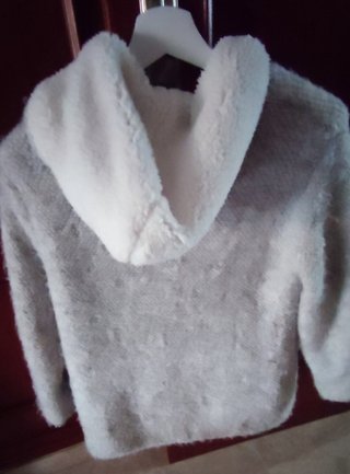 Abrigo Zara gris borrego, buen estado