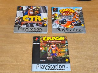 Manuales de juego PS1 (CTR, Bash y Bandicoot)
