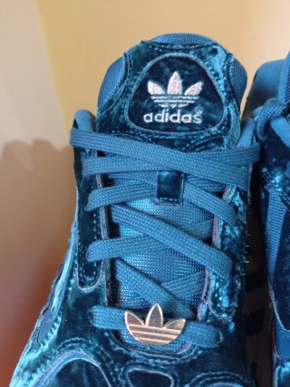 zapatillas Adidas Yung-1 Velvet Pack