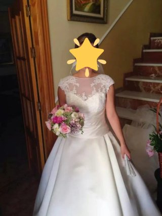 Vestido de novia romántico