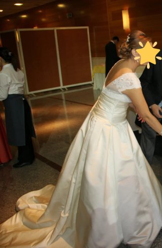 Vestido de novia romántico