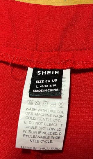 Pantalón vestir rojo campana