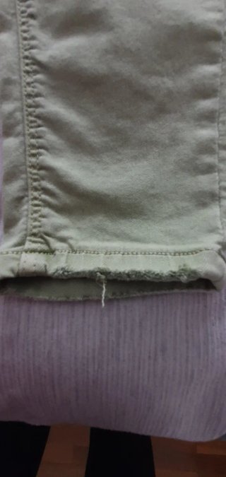 Conjunto Stradivarius Pantalón Verde y Camisa
