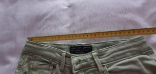 Conjunto Stradivarius Pantalón Verde y Camisa