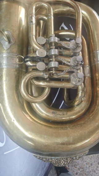 Tuba vintage Antich & Tena en Sib