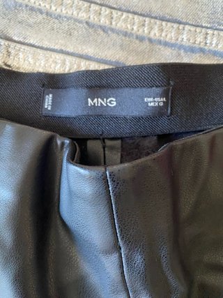 Leggings efecto piel Mango negros