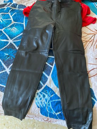 Leggings efecto piel Mango negros