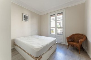 Piso en venta en El Raval en Barcelona