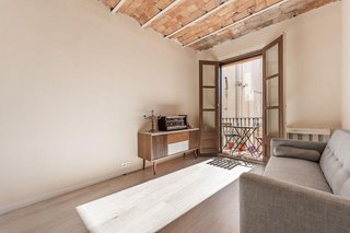 Piso en venta en El Raval en Barcelona