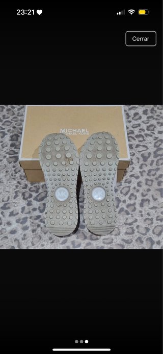 Zapatillas Michael Kors Gris Poco Uso