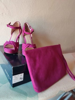 Zapatos de tacón fucsia Daniela Shoes