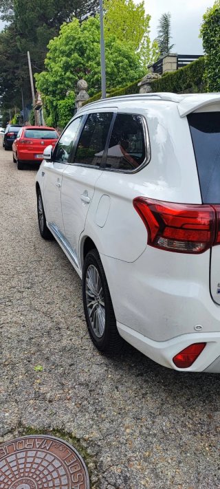 Mitsubishi Outlander 2020
