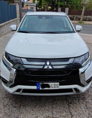 Mitsubishi Outlander 2020