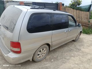 KIA Carnival 2004
