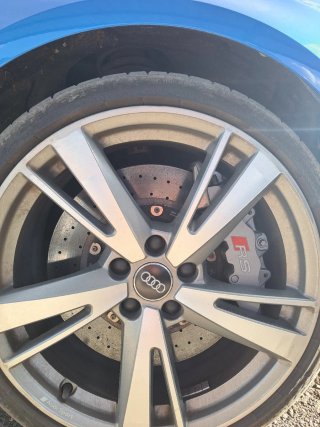 Discos carbocerámicos Audi RS3