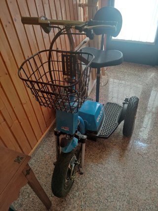 Moto Scooter Eléctrica CICLOTEK Azul