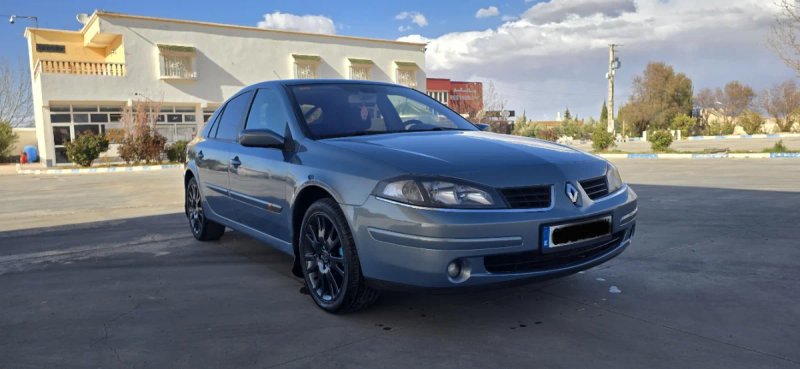 Renault Laguna 2005 - foto 1