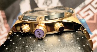 Reloj Diesel nuevo Spiked, dorado