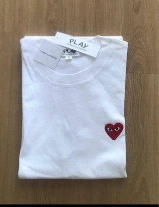 T-shirt Comme des Garçons PLAY Coração Vermelho