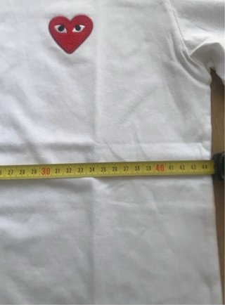 T-shirt Comme des Garçons PLAY Coração Vermelho