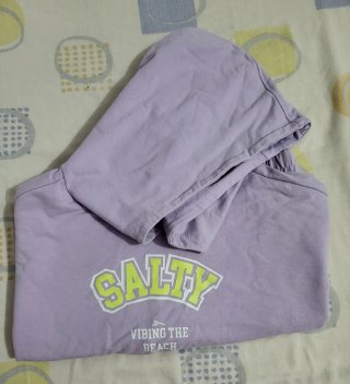 Sudadera corta capucha lila TENTH