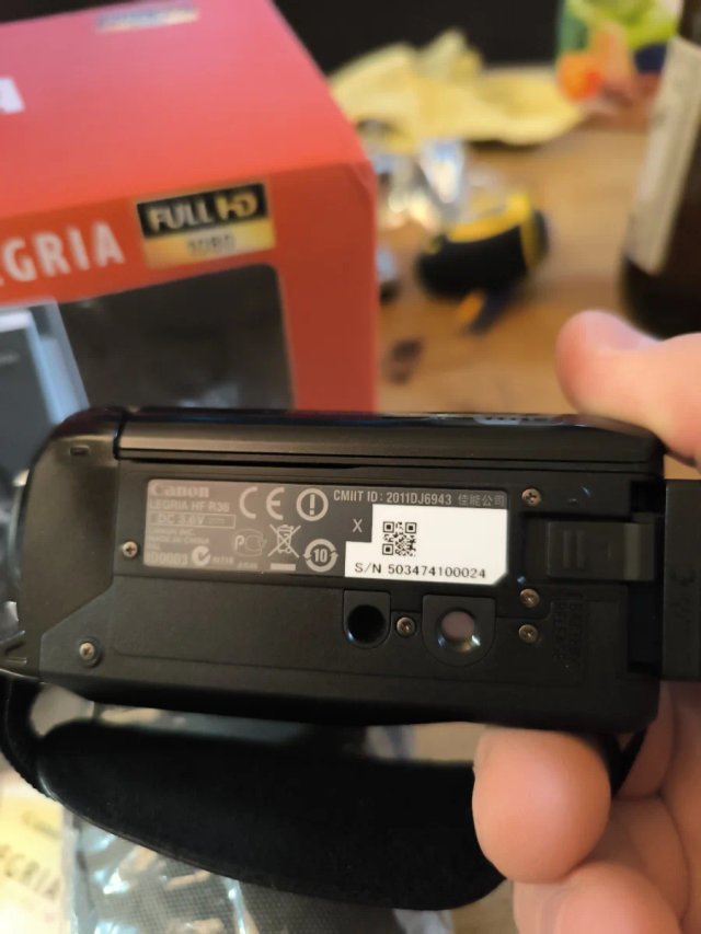 Canon LEGRIA HF R36 Kit Oferta Especial
