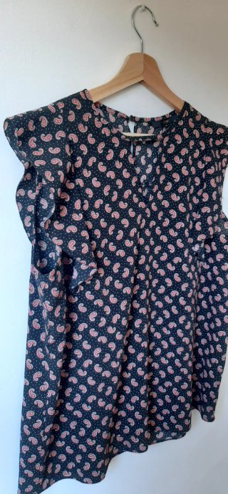 Blusa estampada paisley