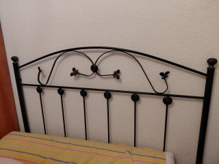 Cabezal cama imitación forja 140cm de ancho x 133c