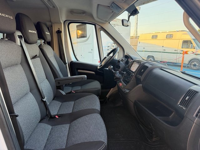 FIAT Ducato 2.3 140cv L2H1 combi 9p M1 2021