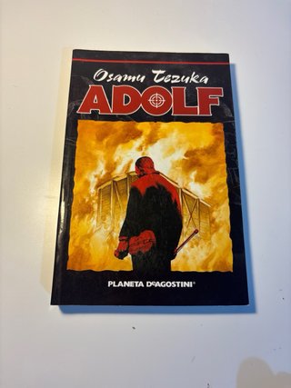 Colección manga Adolf