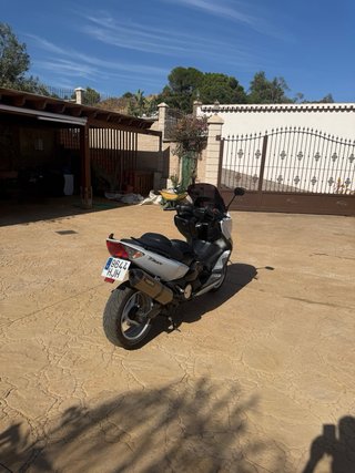 Yamaha T-Max 500cc ABS 2013