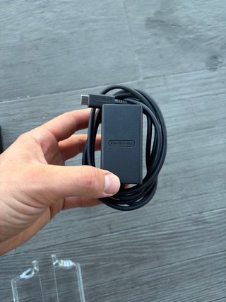 Nintendo Switch Console Completa