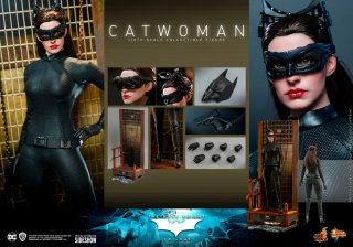 Figura Catwoman Hot Toys MMS627 Sideshow Batman