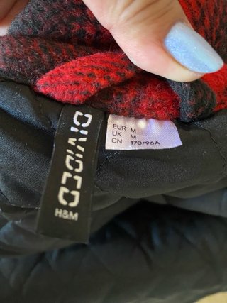 Chaqueta H&M cuadros rojo y negro