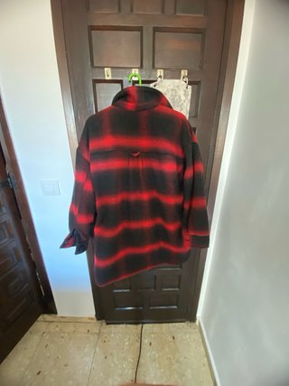 Chaqueta H&M cuadros rojo y negro