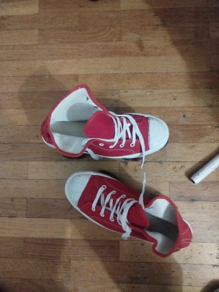 Patines de 4 ruedas rojos