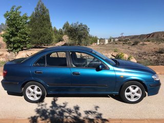 Nissan Almera 1.8 cc gasolina