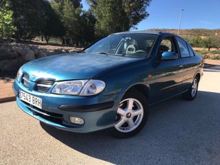 Nissan Almera 1.8 cc gasolina
