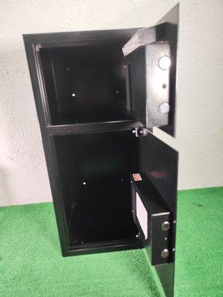 Cassaforte VEVOR con Sicurezza Digitale e Chiave