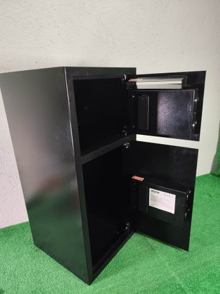 Cassaforte VEVOR con Sicurezza Digitale e Chiave