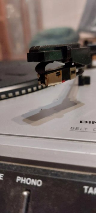 Tocadiscos Dinaphon AG 40