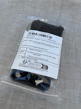 Capa iPhone XS Max Preta Com Cordão